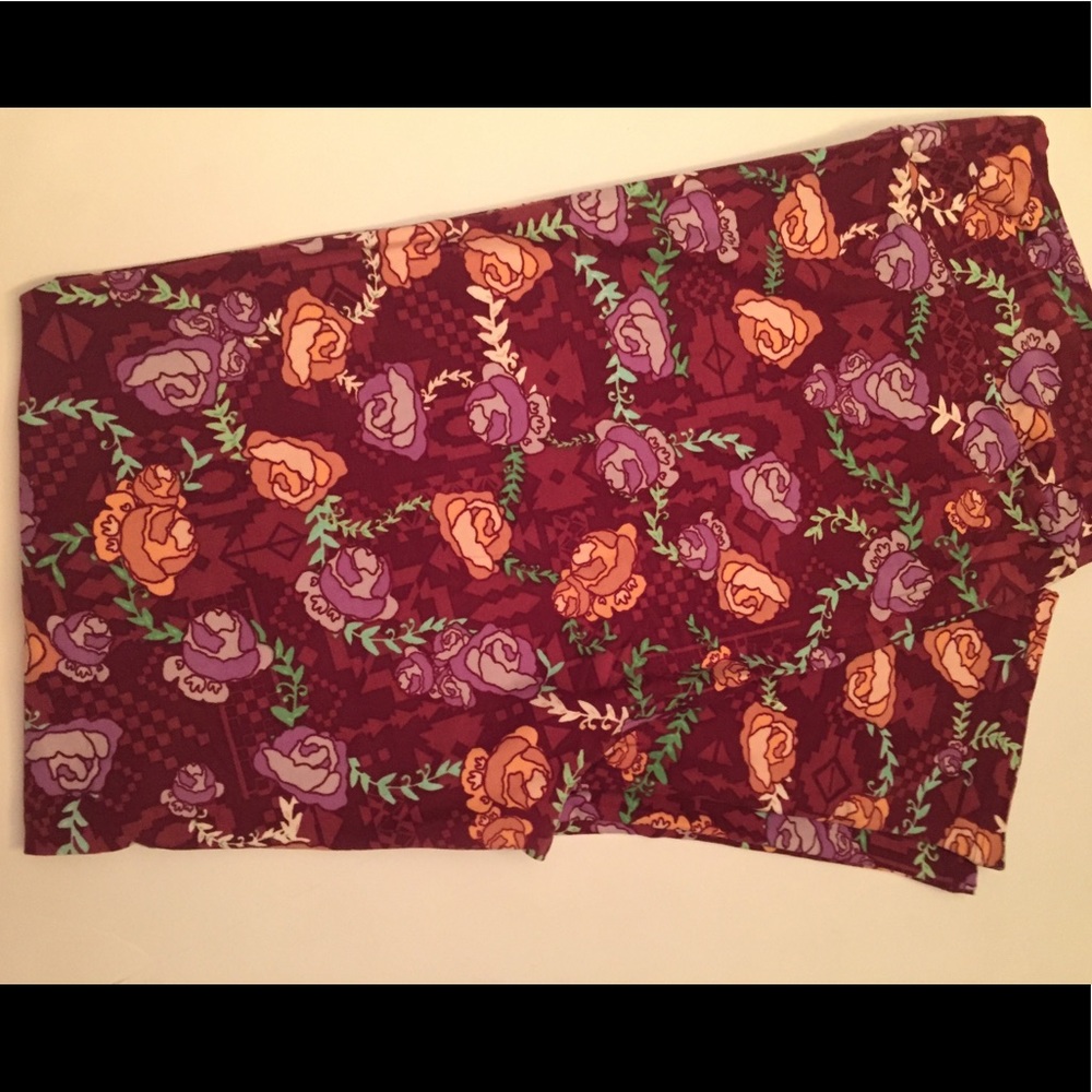 TC2 Rose leggings!